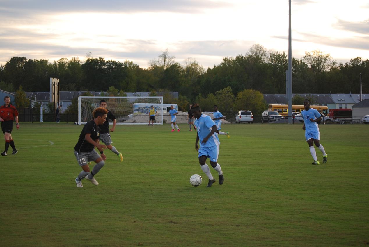 Marah scores twice to lead Owls